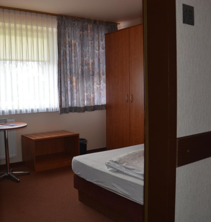 Hotel Oyten Am Markt Экстерьер фото