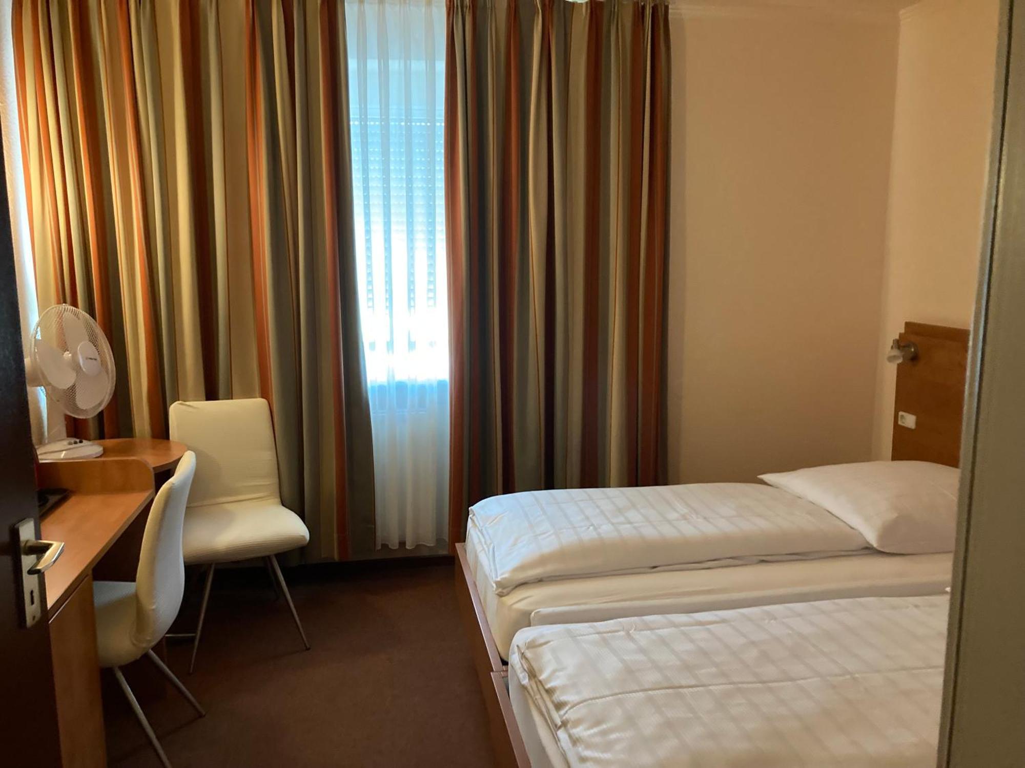 Hotel Oyten Am Markt Экстерьер фото