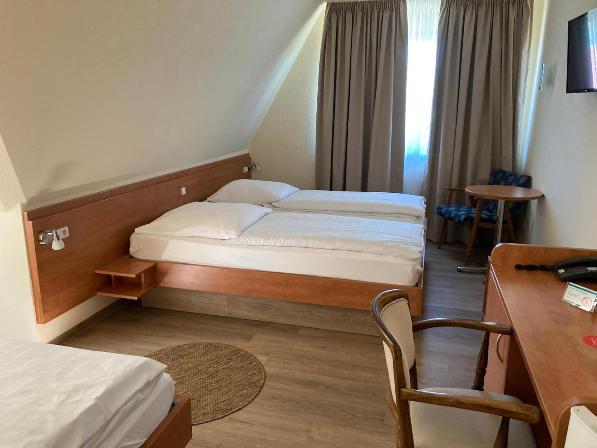 Hotel Oyten Am Markt Экстерьер фото