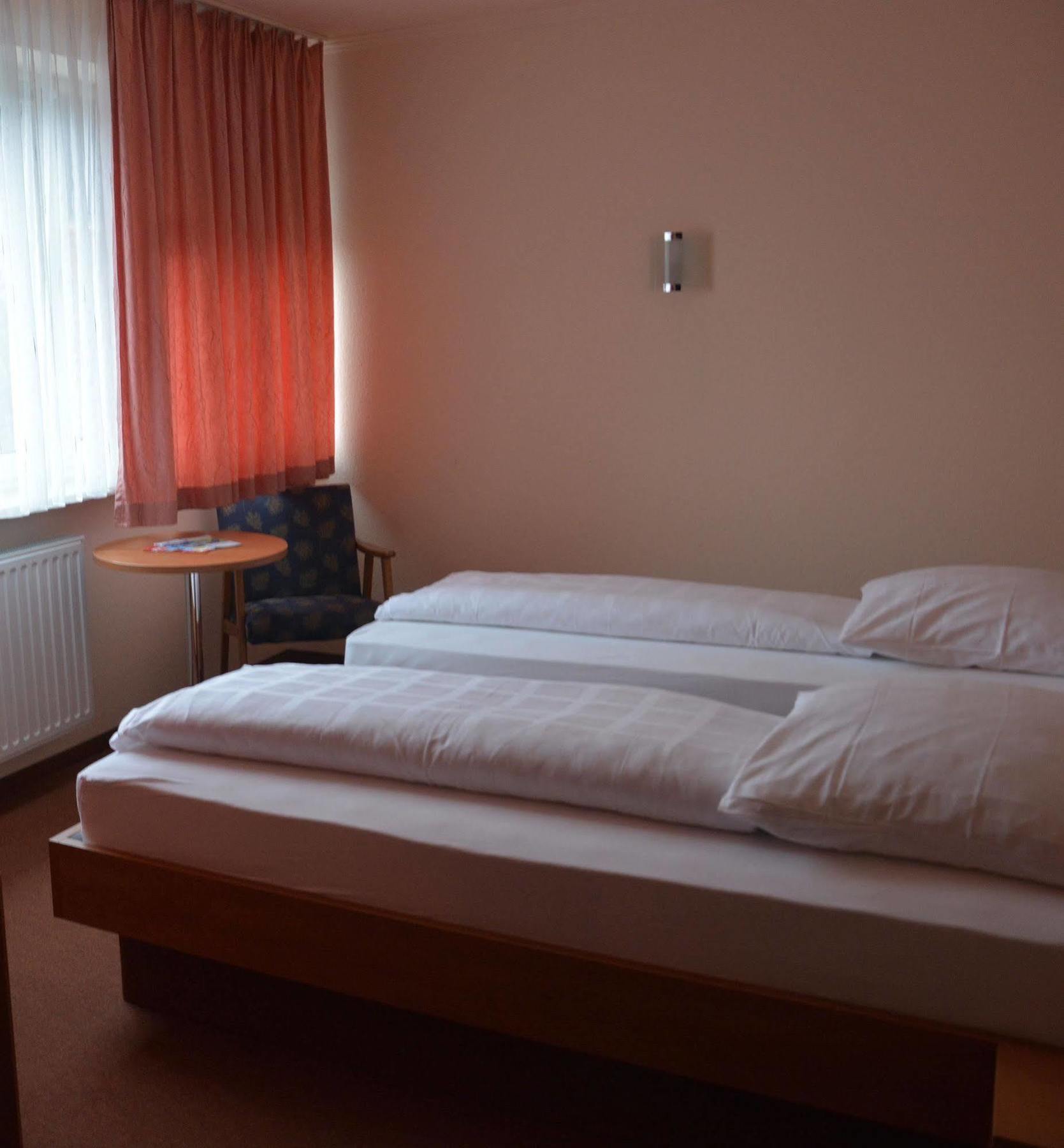 Hotel Oyten Am Markt Экстерьер фото