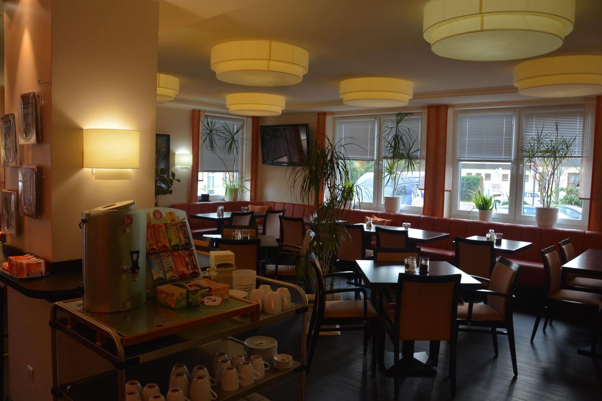 Hotel Oyten Am Markt Экстерьер фото